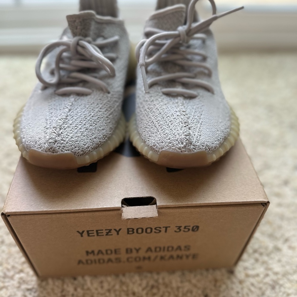 Yeezy Boost sesame Sneakers size 4.5 - Picture 4 of 5